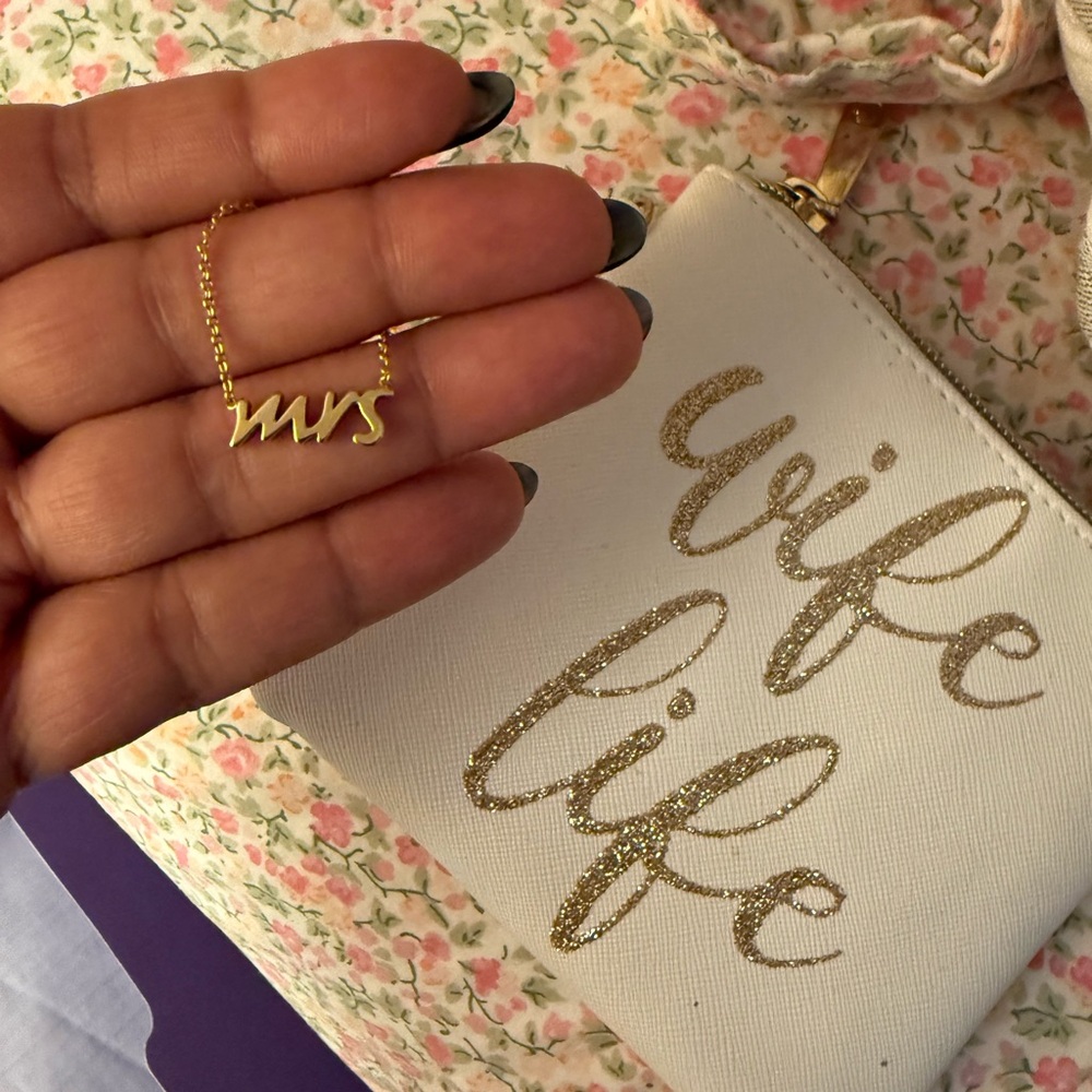 kate spade Mrs necklace